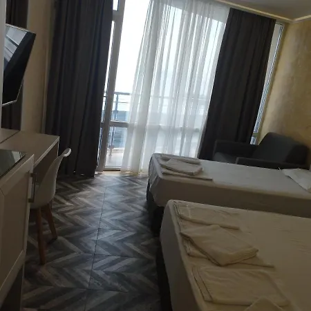 Sea View Triple S B شقة بوموري